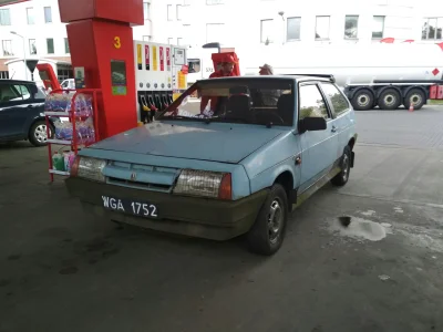 krzychasiora - #czarneblachy