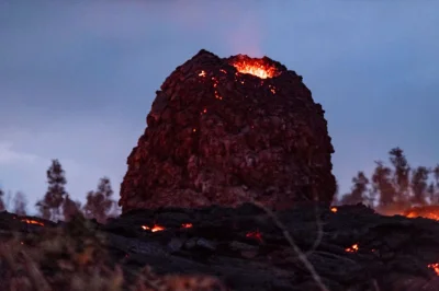 Darkside-Hardcore - Hawajskie jajo magmowe

#earthporn #przyroda #hawaje #natura