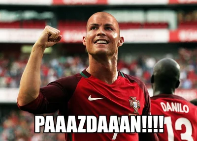 macgar - Ronaldo w geście solidarności z polskimi kibicami, ogolił się na dzisiejszy ...