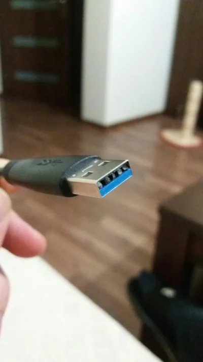 buras_89 - Mam dysk zewnętrzny. Kabel, który mam podłączyć do gniazda USB wygląda nie...