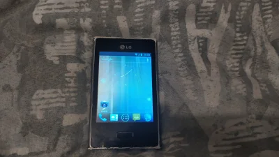 sylwke3100 - Mój pierwszy smartfon - LG L3, kupony w 2013 a sam tele pochodzi z 2012 ...