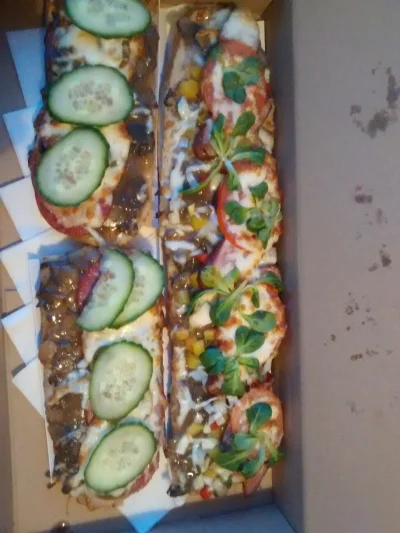 johnq - #pysznepl #pizzaportal co się najadłem z kumplem to moje :D