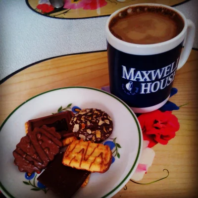 s0k0l_pl - Kawa u Mamy zawsze na propsie!
#kawa #ciastka #uMamyNajlepiej