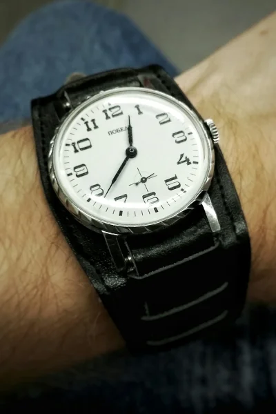 AdamFrey - Mirki z #watchboners i #zegarki, co powiecie na taki zegarek? Sorry, za zd...