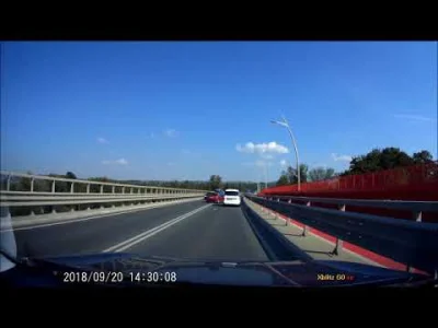 Piontek_Czynastego - Ale urwał
#motoryzacja #cytrynigumiak