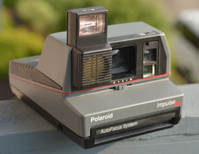 xerxes931 - Byłby ktoś zainteresowany kupnem aparatu Polaroid Impulse AF (z ultradźwi...