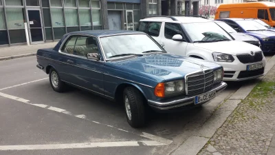 C.....e - W123 230 CE ( ͡° ͜ʖ ͡°)
#mercedes #carspotting #samochody