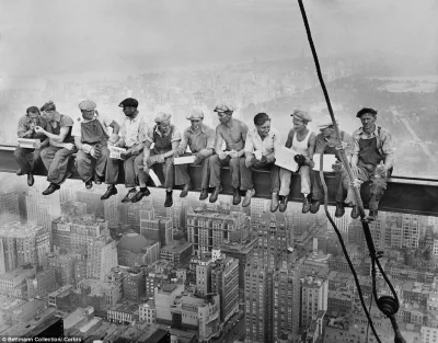 Suon - Robotnicy Empire State Building podczas przerwy.

#fotografia #usa