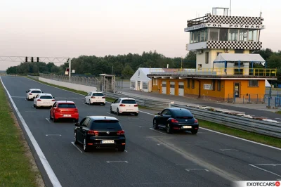 Masterczulki - @Dlugin2: tutaj kilka samochodów na Torze Poznań