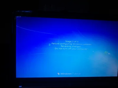 laska0 - Zachciało mi się włączyć aktualizacje Windowsa #!$%@? pół godziny czekania.....