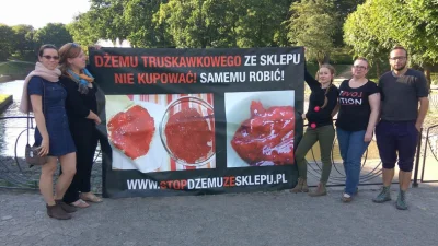 KiraQueen - @zqwdx: Co do zakrwawionych płodów, nie powinno być legalne wywieszanie c...