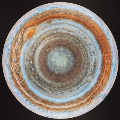 Vvornth - Jowisz od strony bieguna południowego.
These color maps of Jupiter were co...