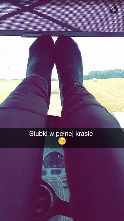 chlopieckolejnedrzwi - Gdy poprosiłeś loszkę o stubki a ona mieszka na wsi
#snapchat...