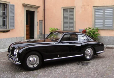 KiciurA - 1949 Alfa Romeo 6C 2500 SS Coupé Pininfarina

#carboners #klasykimotoryza...