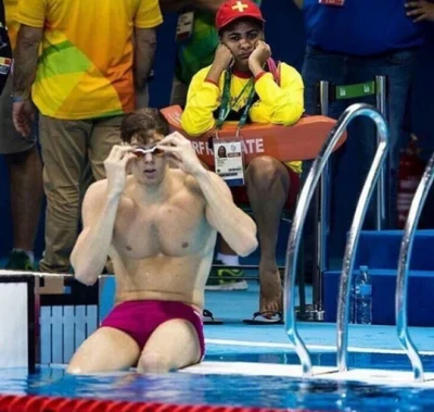 xandra - Jeżeli czujecie się bezużyteczni pomyślcie o ratownikach na olimpiadzie pływ...
