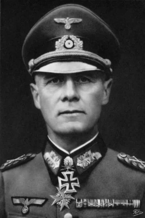 konik_polanowy - Jaką książkę Rommelu polecacie?

#ksiazki
