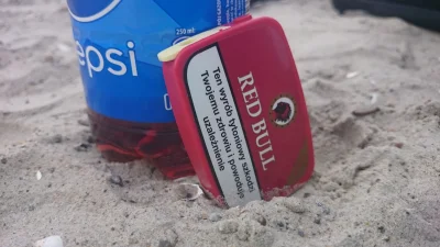 JackSnuff - Pepsi z łiskaczem plus tabaczka i wdech powietrza na plaży w #ustka

#wyk...