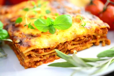 j.....n - @RozowaSkarpetka: Lasagne? Łomatko.... Powinno wyglądać tak: