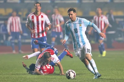 Minieri - Cały Messi na jednym zdjęciu #pilkanozna