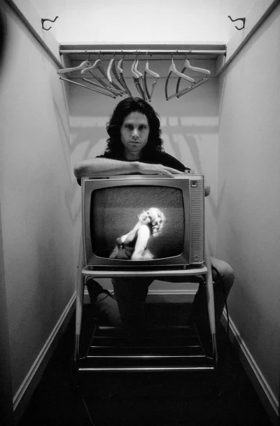ilem - #muzyka #fotografia #historiamuzyki 
Jim Morrison