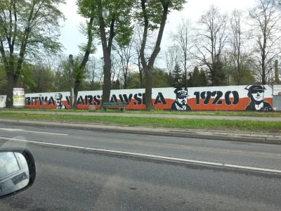 zaxcer - Kto wie gdzie taki ładny mural można spotkać? :)

#graffiti #mural #historia