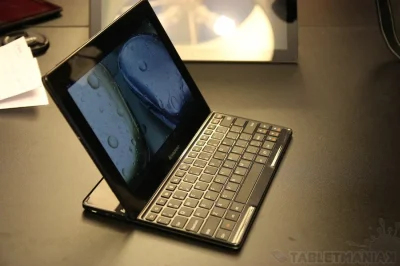 WatchYourBack - @biuna: tablet z klawiaturą?
Rzuć okiem na Lenovo S6000, czasem traf...