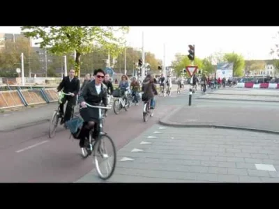 mborro - Ale rowery są PRAWICOWE!!!!!!11111111

Wystarczy popatrzeć na filmiki z Ho...