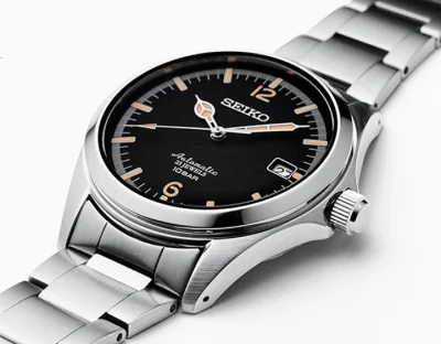 Generalissimus - Japoński sprzedawca zegarków TiCTAC z okazji swojego 35-lecia wszedł...
