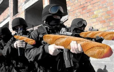 Pan_wons - > wykonawcą francuzi

@kolin4: baguettes de terreur