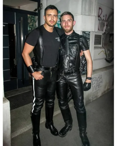 Lukardio - #ladnypan #mrleather #leathermen