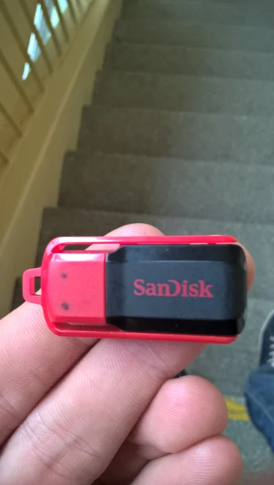 Pxx2 - Kumpel dal mi pendrive, żebym mu zgral nuty do auta. Jakieś pomysly co mu nagr...