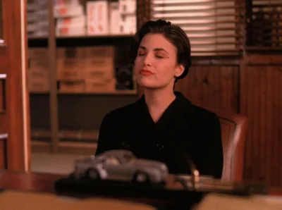 Bodhistawa - #gif #audrey #twinpeaks #ladnapani