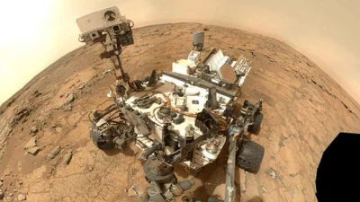 seeksoul - @4x80: nie, pierwsze marsjańskie selfie strzelił Curiosity ;)