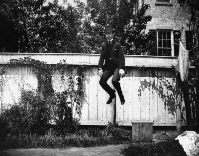Lizus_Chytrus - > May 28, 1886. J.M. Cornell jumps in the backyard at 314 Livingston ...