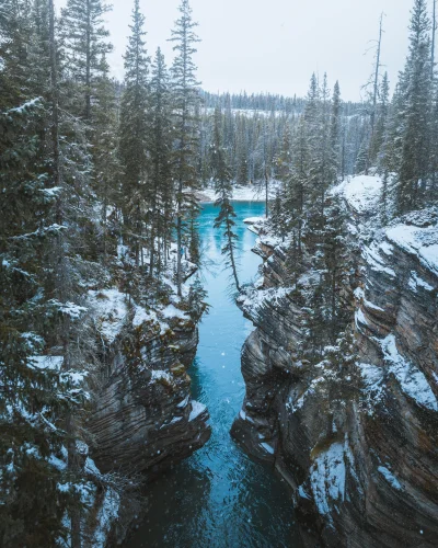 Elthiryel - Athabasca Falls, Park Narodowy Jasper, Kanada (｡◕‿‿◕｡)

źródło

#eart...