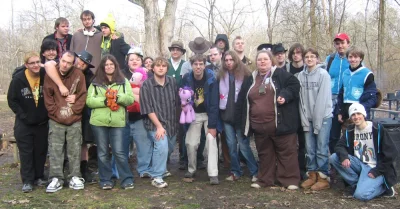 Colek - Nie ogarniam jak napieprzone we łbie muszą mieć ludzie, którzy oglądają te ca...