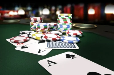 PokerGround - Jeśli graliście do tej pory jedynie online, to możecie mieć opory do pr...