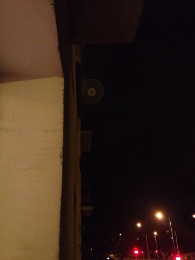 kempik - Mirki patrzcie co #!$%@?ła moja sąsiadka jak paliłem #papierosy na balkonie....