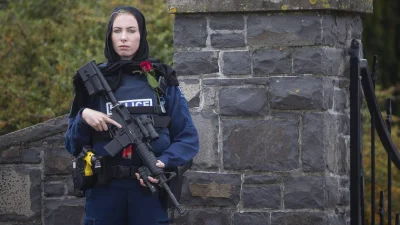 teomo - Policjantki w Nowej Zelandii w Hidżabach w ramach solidarności z Muzułmanami....