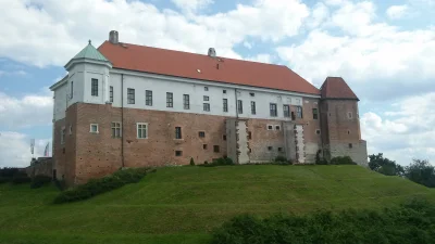 j.....e - Zamek w Sandomierzu (ładne i przytulne miasto).