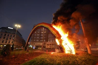 P.....u - Kiedyś to ludzie potrafili świętować niepodległość, a tera...