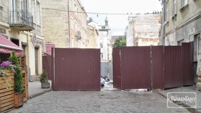kawiarnianypl - Ktoś mówił Wam, że problem śmieci we Lwowie rozwiązano? Ok, niedawno ...