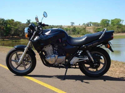 tomkkoo - Plan na przyszłe lato, najpierw prawko później to
#cb500 #motocykle #motoc...