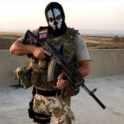 JanuszKarierowicz - Brytyjski ochotnik który dołączył do Kurdów by walczyć przeciwko ...