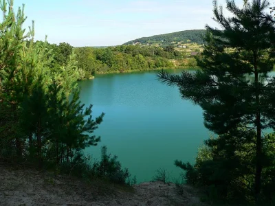 enigmalex - Jezioro Turkusowe to jezioro na wyspie Wolin, we wsi Wapnica w gminie Mię...