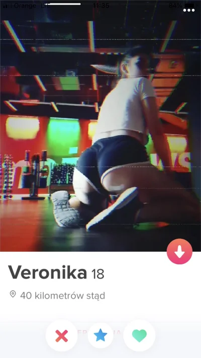 zielonasiodemka - 18 lat xddd

#podrywajzwykopem #tinder #rozowepaski ##!$%@? xddd