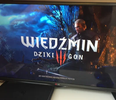 S.....n - Bardzo długo chciałam zagrać i dziś w końcu
(｡◕‿‿◕｡)

#PS4 #wiedzmin3