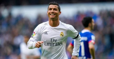 Beeercik - CIEKAWOSTKA : Ronaldo na początku listopada założył się z kolegami z klubu...