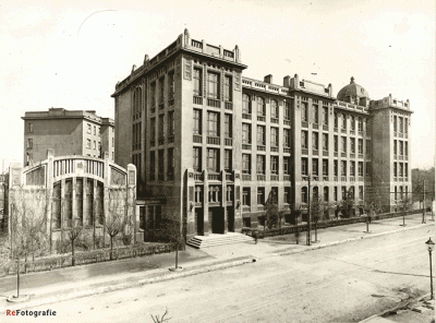 Radus - Wiedziałem że czegoś brakuje.
Przy remoncie rektoratu UŁ, dawnej szkoły kupi...