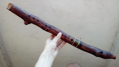 HuYuHai_Ding - Zrobiłem sobie Native American Flute. Drewno to chyba Olcha (miękkie w...